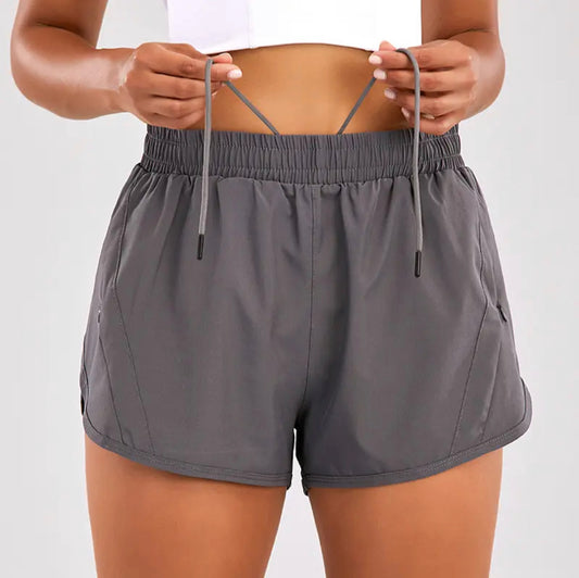 Performance Short / Grey