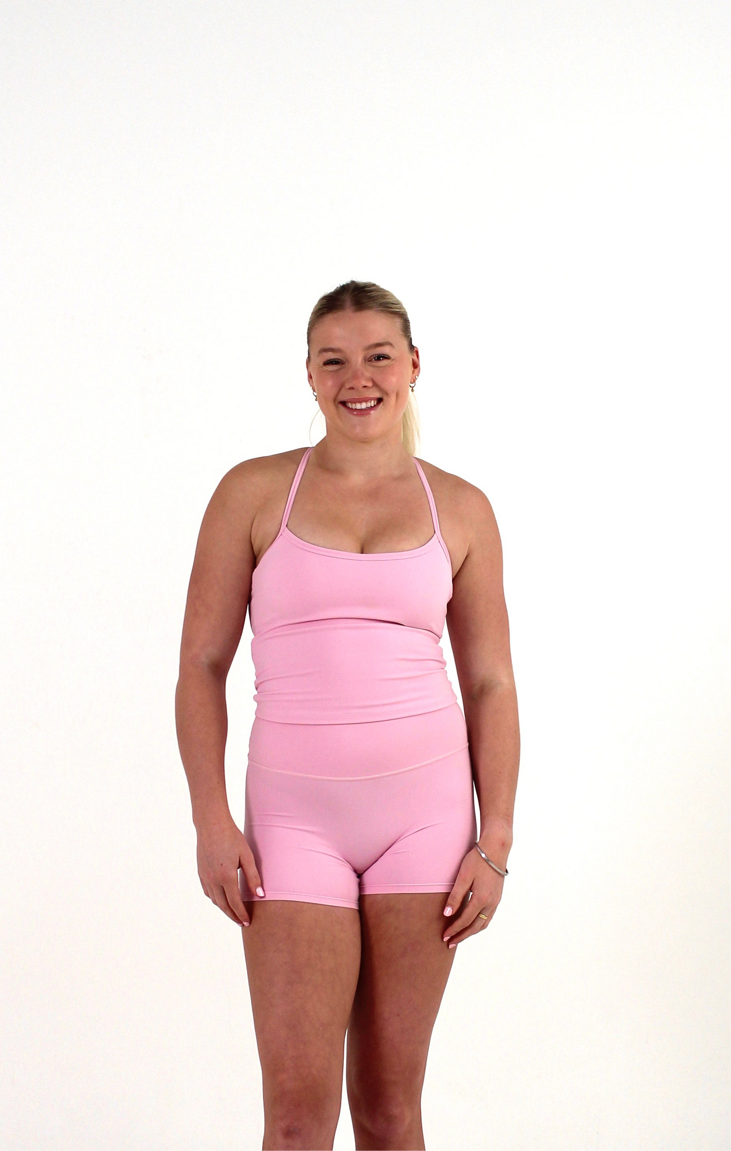 Form Crop / Pink